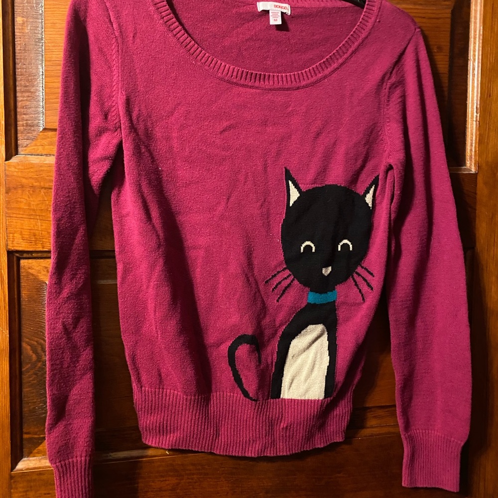 BONGO Women's Sweater in Burgundy with Cat Design